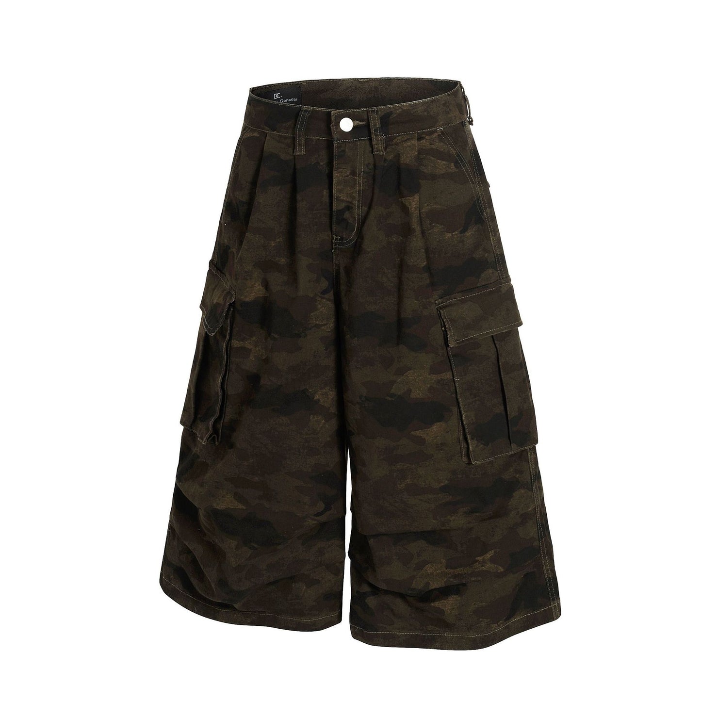 THECADE Camouflage Shorts