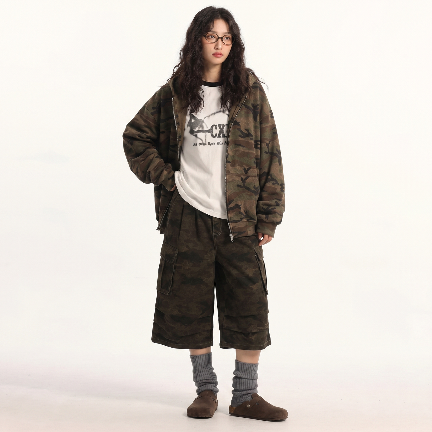 THECADE Camouflage Shorts