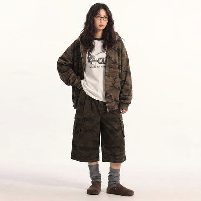 THECADE Camouflage Shorts