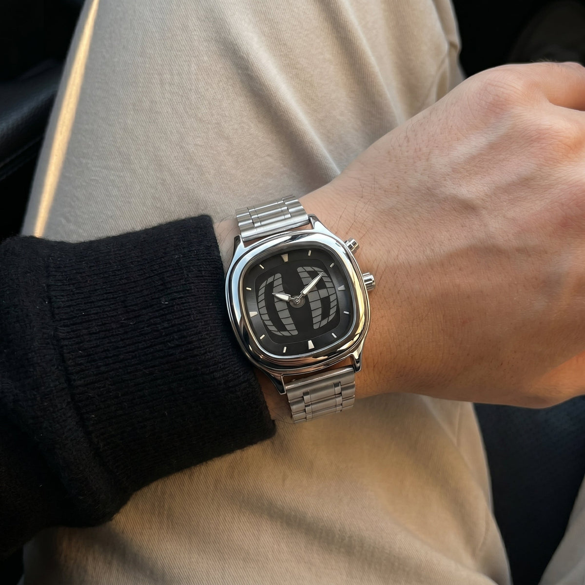 SquarePulse Quartz Watch
